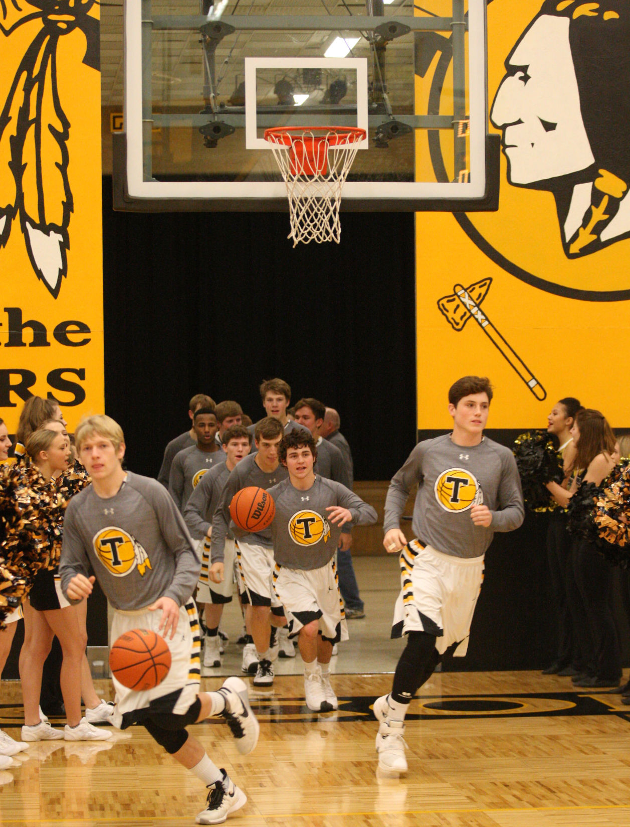 Arcola vs Tuscola Boys Basketball 13 12.20.16.jpg